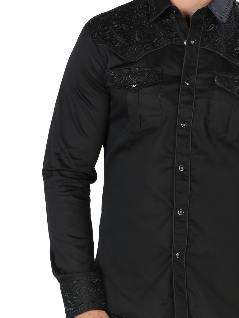 Gunnison Wool-Blend Solid Flannel Shirt | Dark Heather Charcoal | Flannel outfits  men, Mens outdoor fashion, Mens flannel jacket
